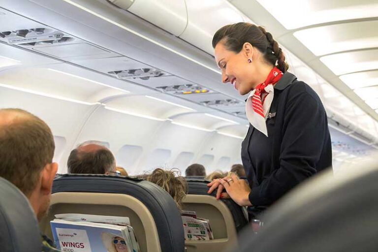 Land On Airplane